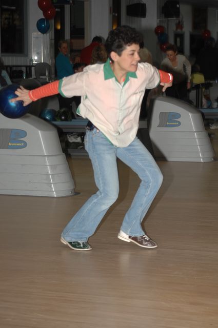 248-AHJFBowlingforEquestrians-2-18-07-DeRosaPhoto.jpg