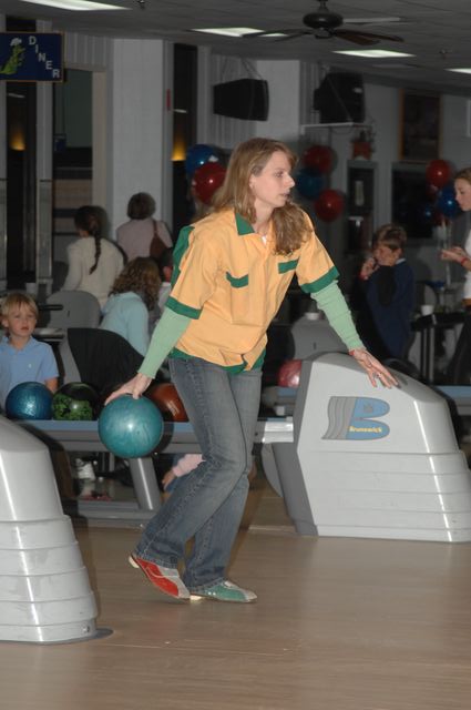 282-AHJFBowlingforEquestrians-2-18-07-DeRosaPhoto.jpg