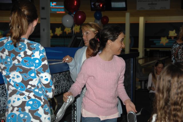 079-AHJF-Bowling-2-17-08-DeRosaPhoto.JPG