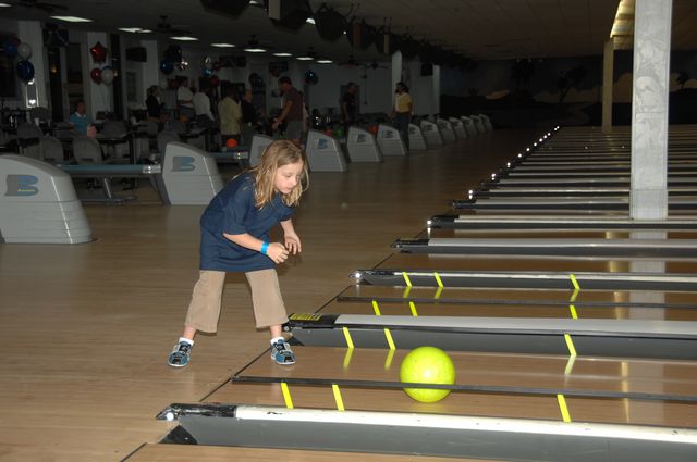 113-AHJF-Bowling-2-17-08-DeRosaPhoto.JPG