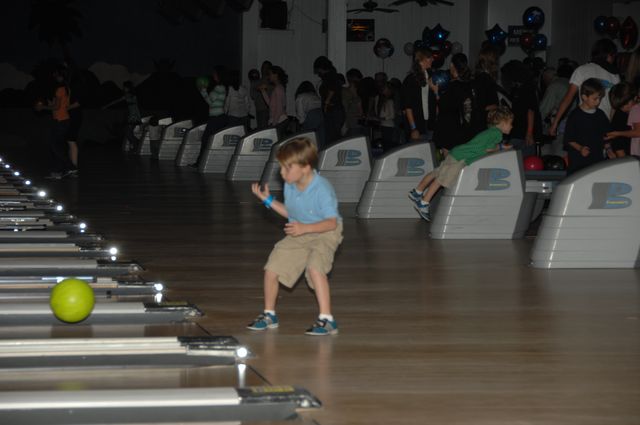 114-AHJF-Bowling-2-17-08-DeRosaPhoto.JPG