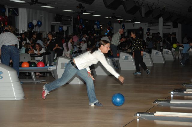 137-AHJF-Bowling-2-17-08-DeRosaPhoto.JPG