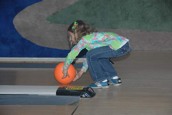 AHJF-Bowling-2-14-10-136-DDeRosaPhoto.jpg