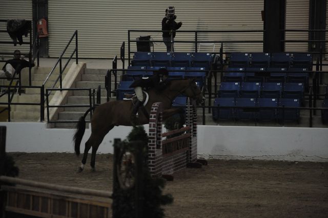 2262-Souvenir-KirstieDobbs-LegacyCup-NonPro3'6Finals-5-17-08-DeRosaPhoto