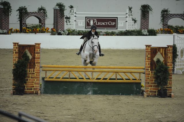 2293-Undercover-MaryMargaretKrone-LegacyCup-NonPro3'6Finals-5-17-08-DeRosaPhoto