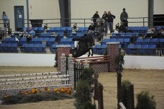 2323-Zoom-JenniferWaxman-LegacyCup-NonPro3'6Finals-5-17-08-DeRosaPhoto