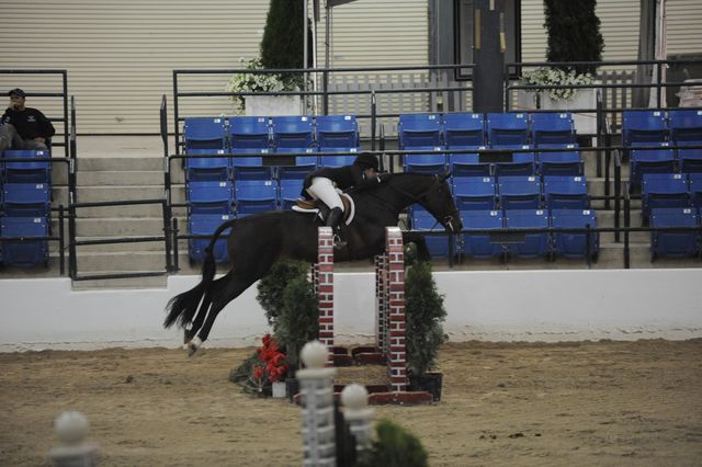 2325-Zoom-JenniferWaxman-LegacyCup-NonPro3'6Finals-5-17-08-DeRosaPhoto