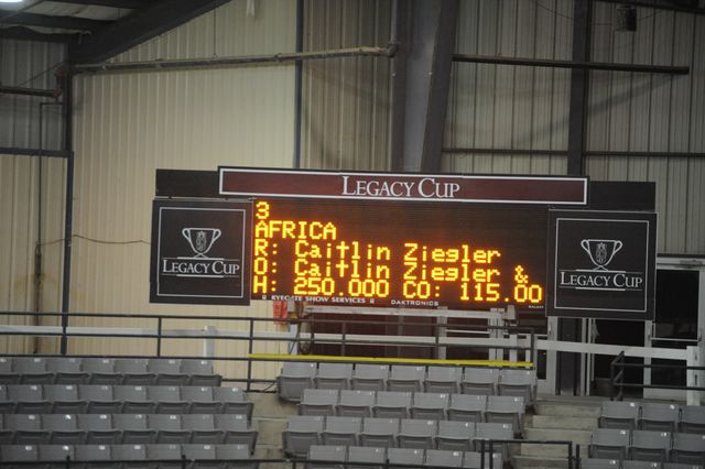 2334-Africa-CaitlinZiegler-LegacyCup-NonPro3'6Finals-5-17-08-DeRosaPhoto