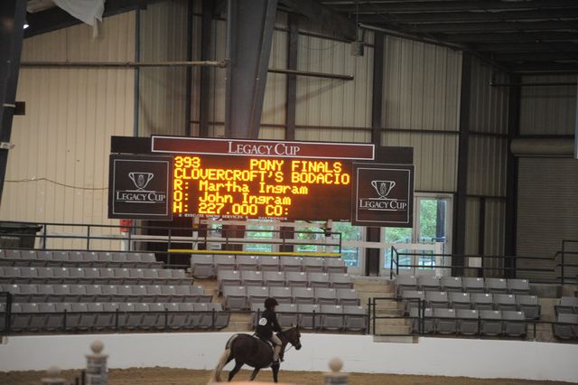 2130-ClovercroftsBodaciousBabe-MarthaIngram-LegacyCup-PonyFinals-5-17-08-DeRosaPhoto.jpg