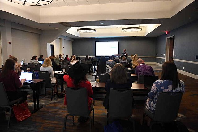 2022 AHP Equine Media Conference-5-12-14-2022-8925-DDeRosaPhoto