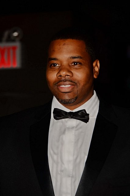 Acting-3-2-11-Lisa Gold-Oscar-9148-DDeRosaPhoto