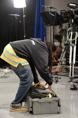 SubUrban-3-31-14-2-0045-DDeRosa