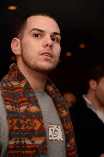 ActOutsideTheBox-12-10-13-4764-DDeRosaPhoto