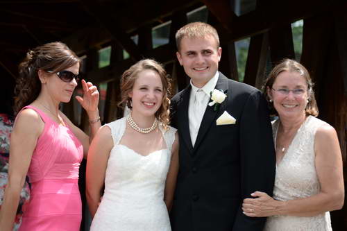 Beth2 Wedding-7-28-13-0112-DDeRosaPhoto