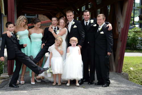 Beth2 Wedding-7-28-13-0149-DDeRosaPhoto