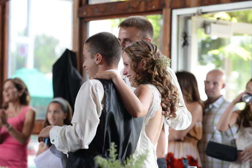 Beth Wedding-7-28-13-0377-DDeRosaPhoto