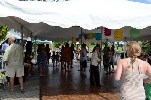 Beth Wedding-7-28-13-0392-DDeRosaPhoto