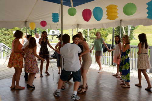 Beth Wedding-7-28-13-0394-DDeRosaPhoto