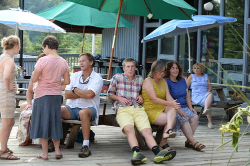 Beth Wedding-7-28-13-0551-DDeRosaPhoto