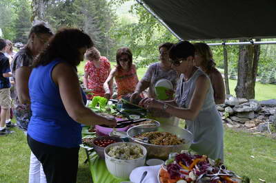 Beth-Shower-6-2-13-0435-DDeRosaPhoto