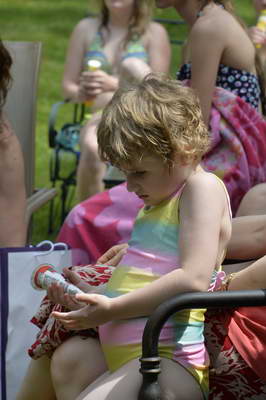 Beth-Shower-6-2-13-0451-DDeRosaPhoto