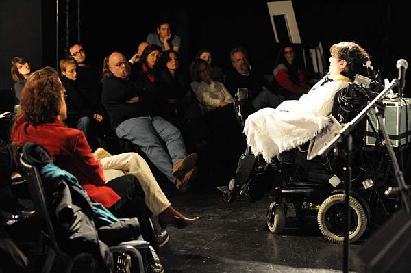 11-25-08-Chashama-41-DDeRosaPhoto