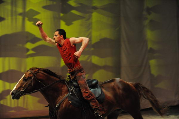 Cavalia-6-8-10-303-DDeRosaPhoto.jpg