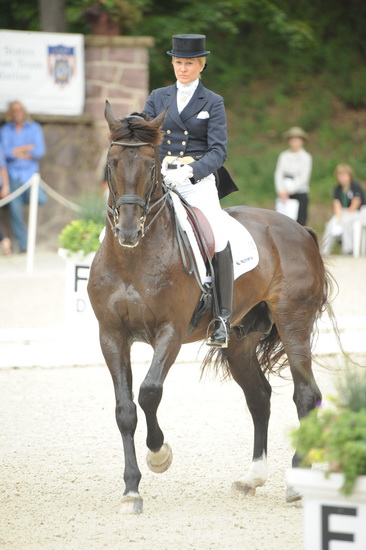 Gladstone-6-2010-5867-WEGSel-DDeRosaPhoto