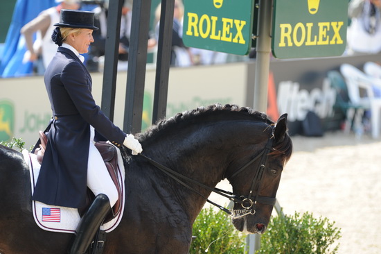 WEG1-9-28-10-DressageGP-6184-TinaKonyot-Calesto-DDeRosaPhoto