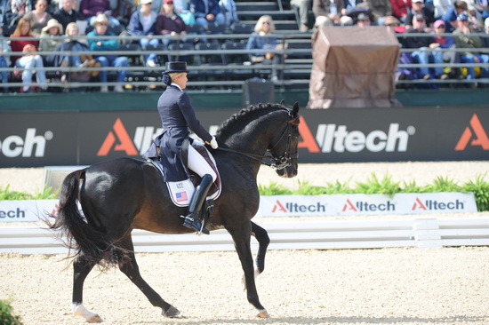 WEG1-9-28-10-DressageGP-6195-TinaKonyot-Calesto-DDeRosaPhoto