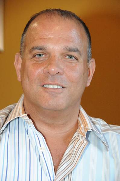 JeffSherman-BUCD-Headshots-3-DDeRosaPhoto