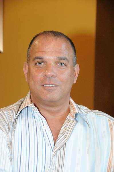 JeffSherman-BUCD-Headshots-4-DDeRosaPhoto