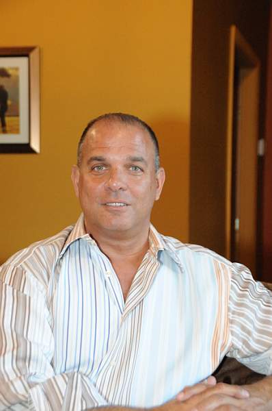 JeffSherman-BUCD-Headshots-5-DDeRosaPhoto