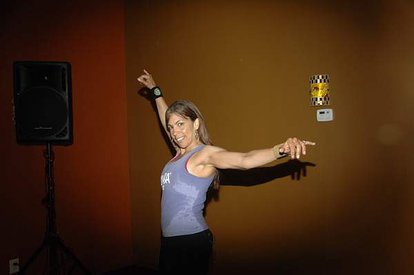 BUCD-Zumba-5-2-09-58-DDeRosaPhoto.jpg