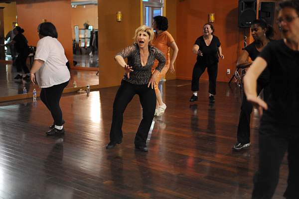 BUCD-Zumba-5-2-09-14-DDeRosaPhoto.jpg