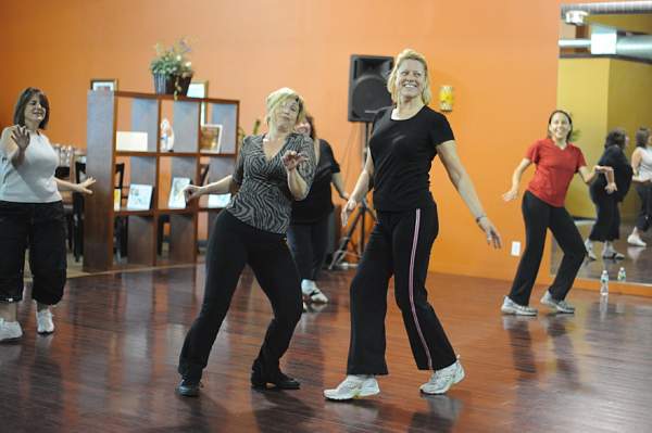 BUCD-Zumba-5-2-09-5-DDeRosaPhoto.jpg