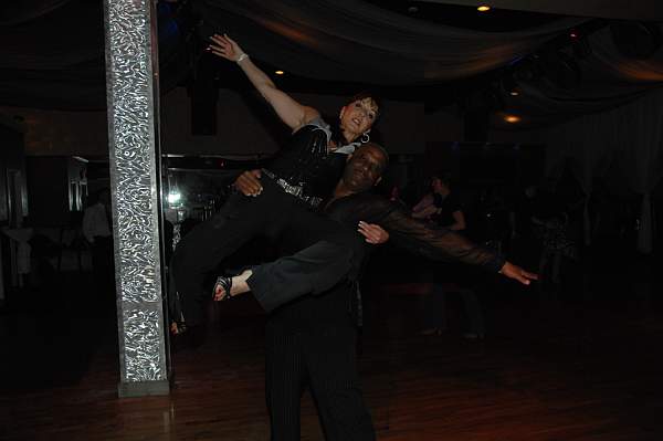 Dancing-4-28-09-51-DDeRosaPhoto.jpg