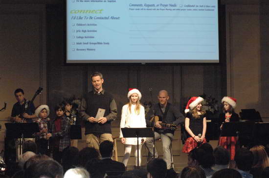 David-12-18-11-SingingGroup-DSC 0006-DDeRosaPhoto