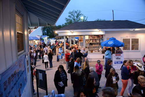 Devon-5-29-14-7260-DDeRosaPhoto