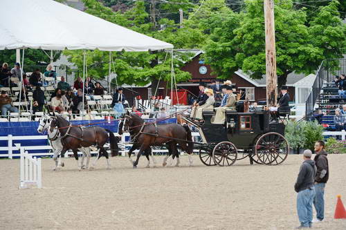 Devon-Coaching-5-29-14-6804-DDeRosaPhoto