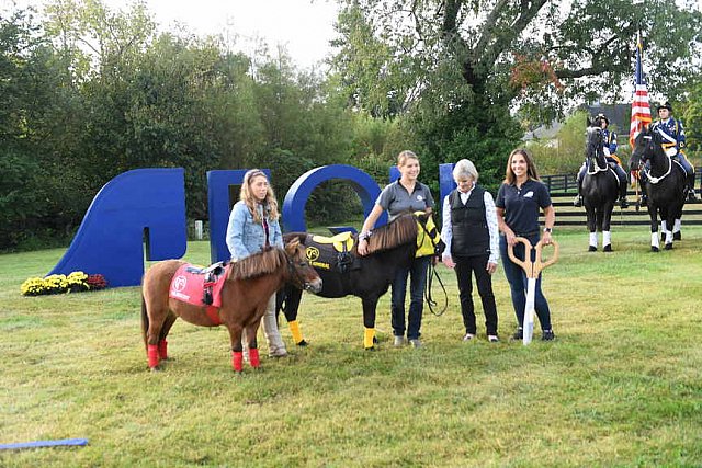 EQUSA-10-01-2021-3957-DDeRosaPhoto