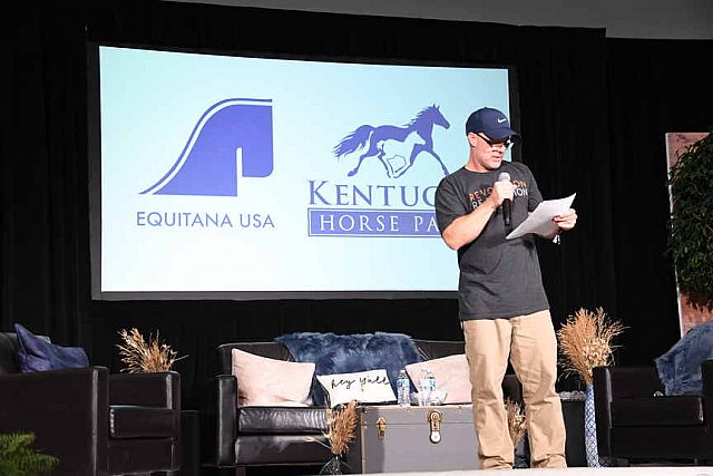 EQUITANA-10-03-21-4499-DDEROSAPHOTO