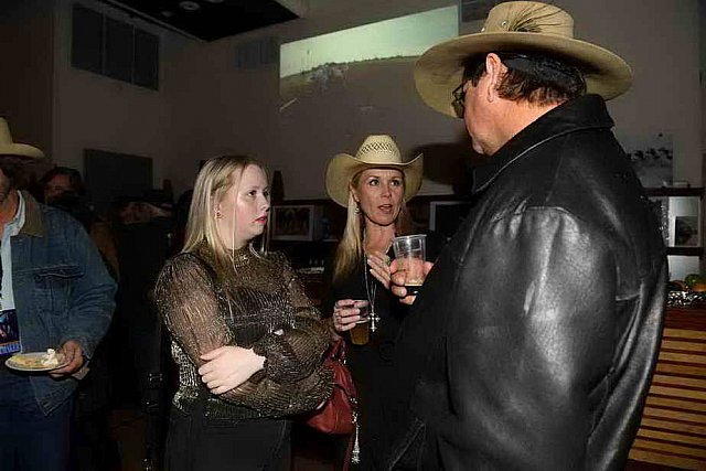 EFF17-11-17-19-17-2525-DDeRosaPhoto