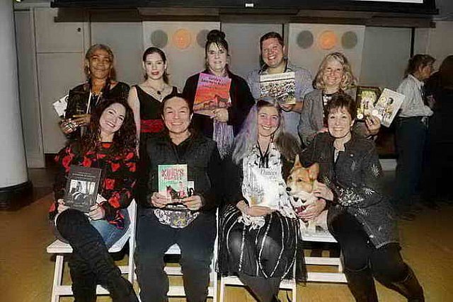 EFF17-11-17-19-17-2572-DDeRosaPhoto