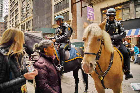 EFF17-11-17-19-17-2617-DDeRosaPhoto