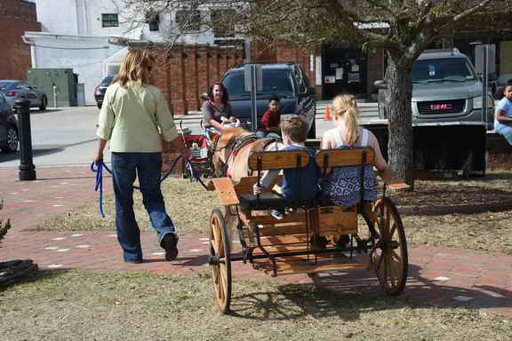 EFF-Camden-2-20-25-2017-4007-DDeRosaPhoto