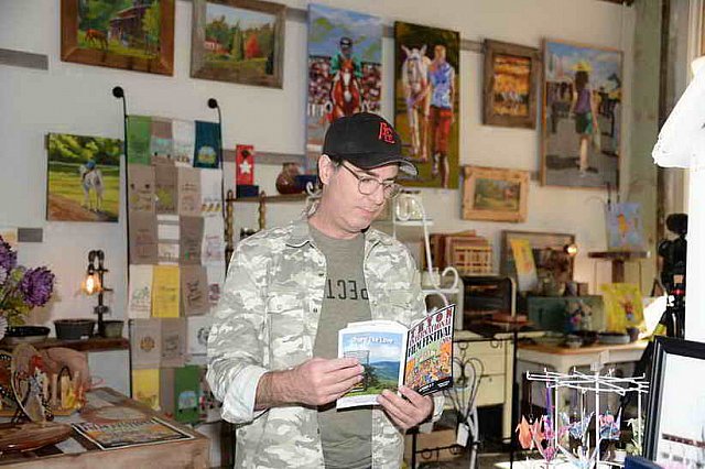 EFF-Tryon-10-5-18-2495-JonathanBrownlee-DDeRosaPhoto