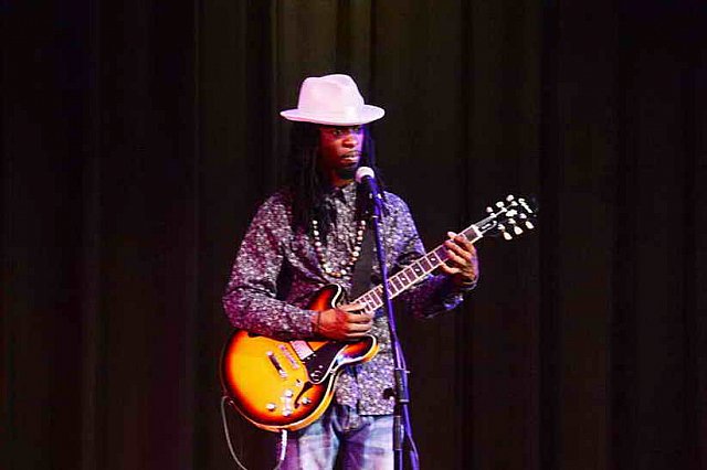 EFF-Tryon-10-5-18-2524-DDeRosaPhoto