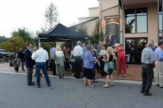 EFF-Tryon-10-5-18-2560-DDeRosaPhoto