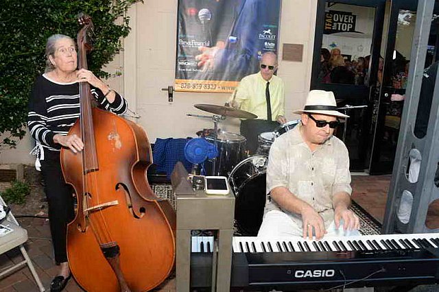 EFF-Tryon-10-5-18-2571-DDeRosaPhoto